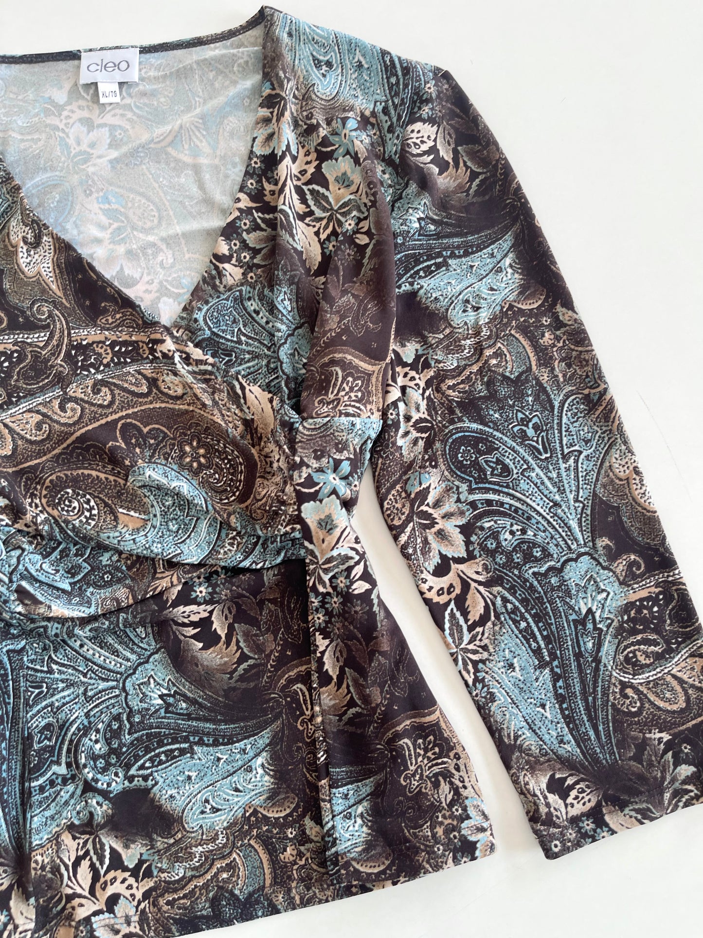 Cleo Vintage Top-Bust 42 to 44
