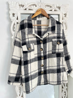 Load image into Gallery viewer, Super Thick Shacket-Chest 50