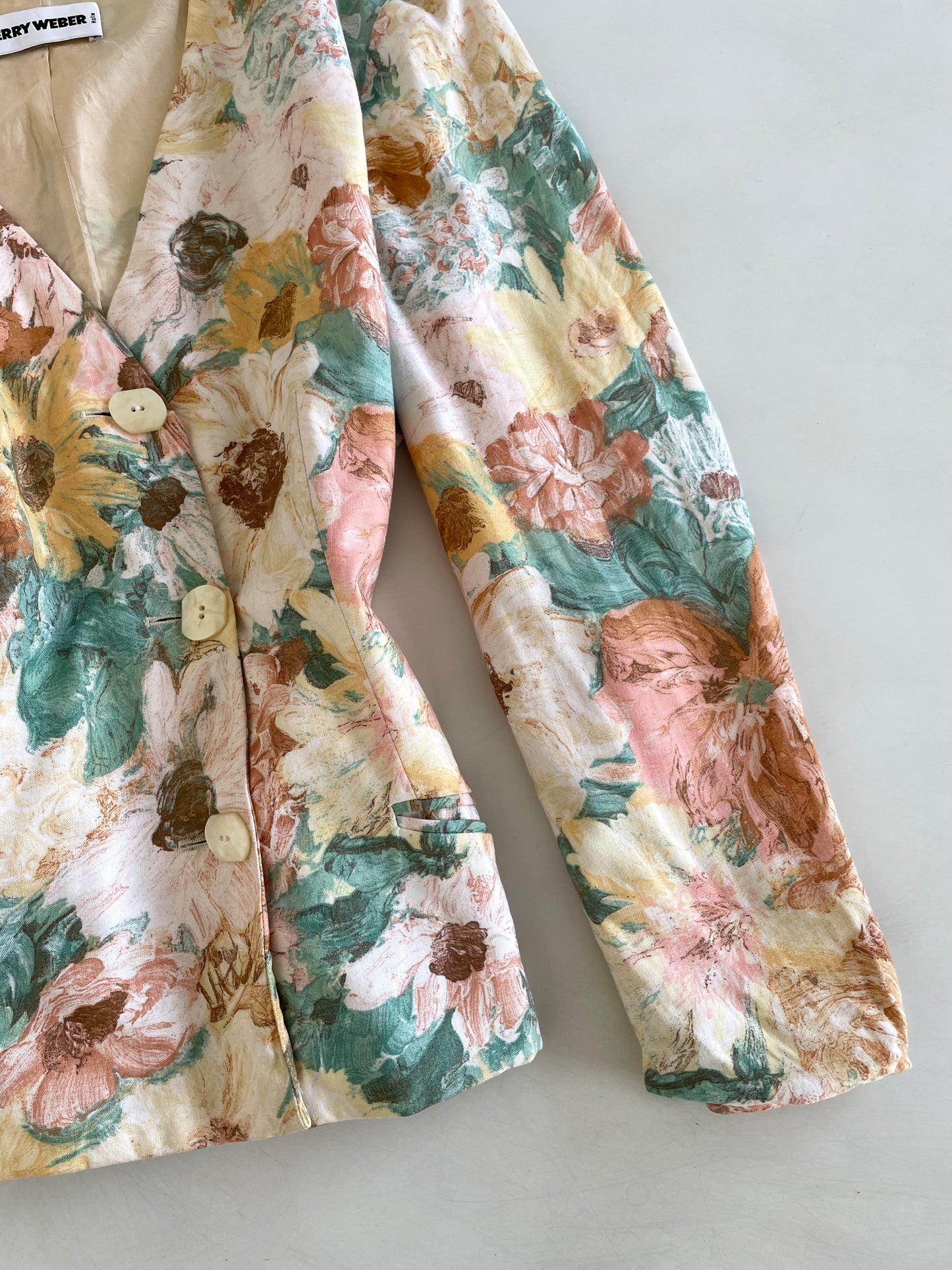 Gerry Weber Blazer -Bust 44