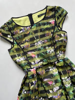 Load image into Gallery viewer, Dress-Bust 32