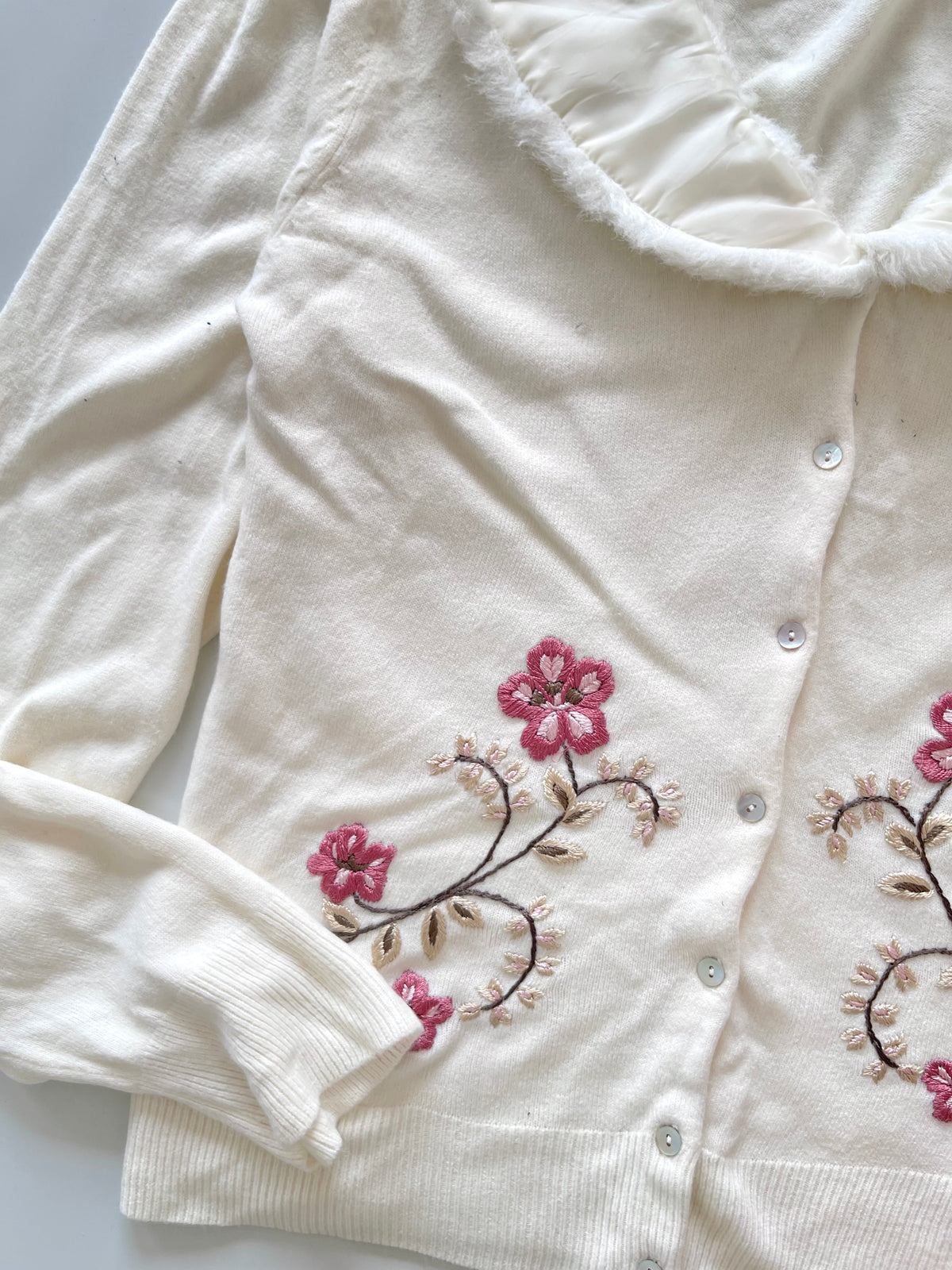 Nortonmcnaughton Woman Hand Embroidered Cardigan Sweater-Bust 46