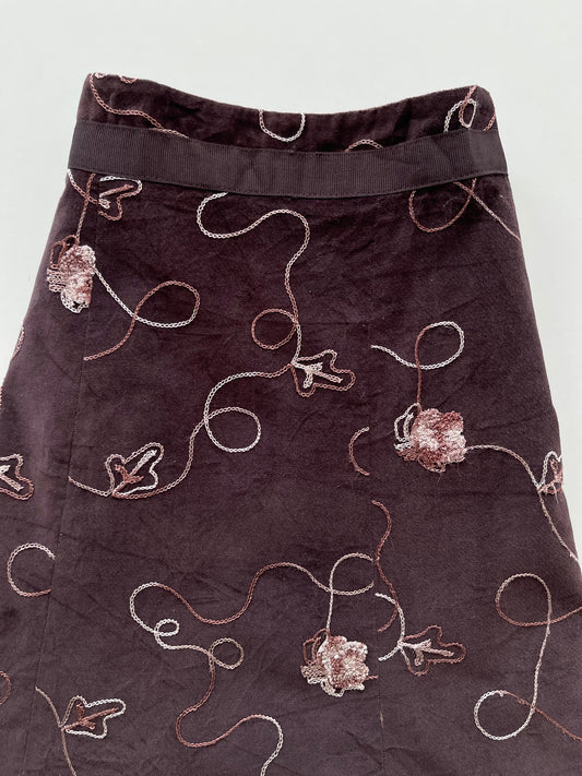 Patio Da Moda Suede Embroidered Skirt-Waist 30