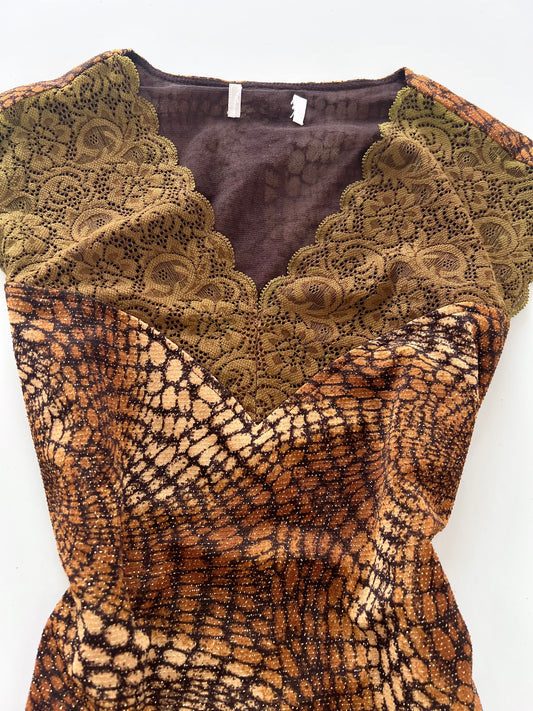 Vintage Lace Top-Bust 36 to 38