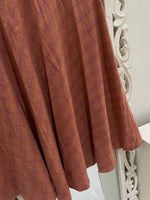Load image into Gallery viewer, Vintage Skirt -waist 26