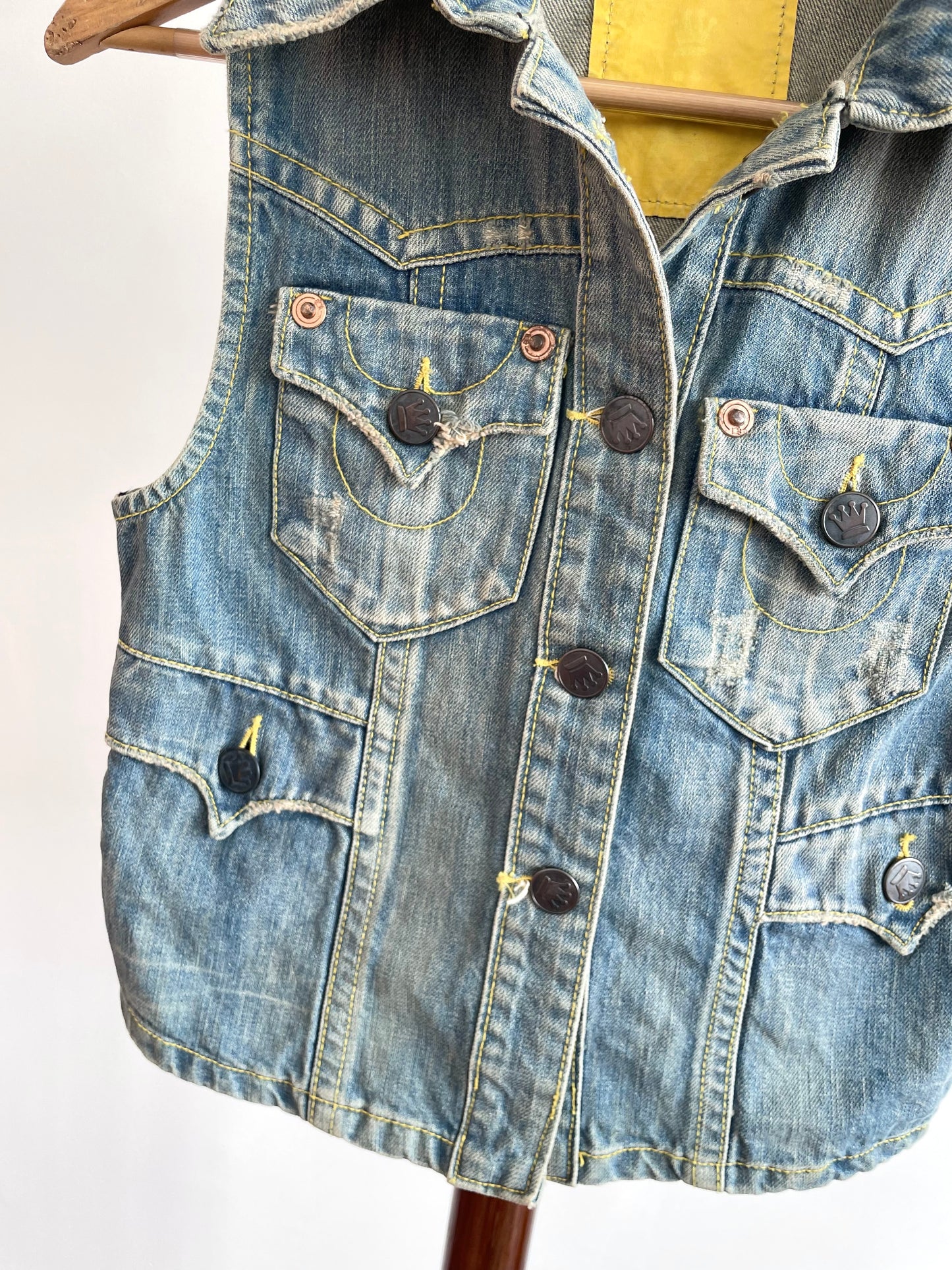 Denim Vest-Bust 32