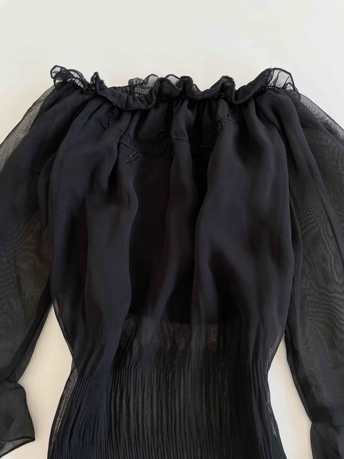 Sheer Vintage Top-Bust 34 to 36