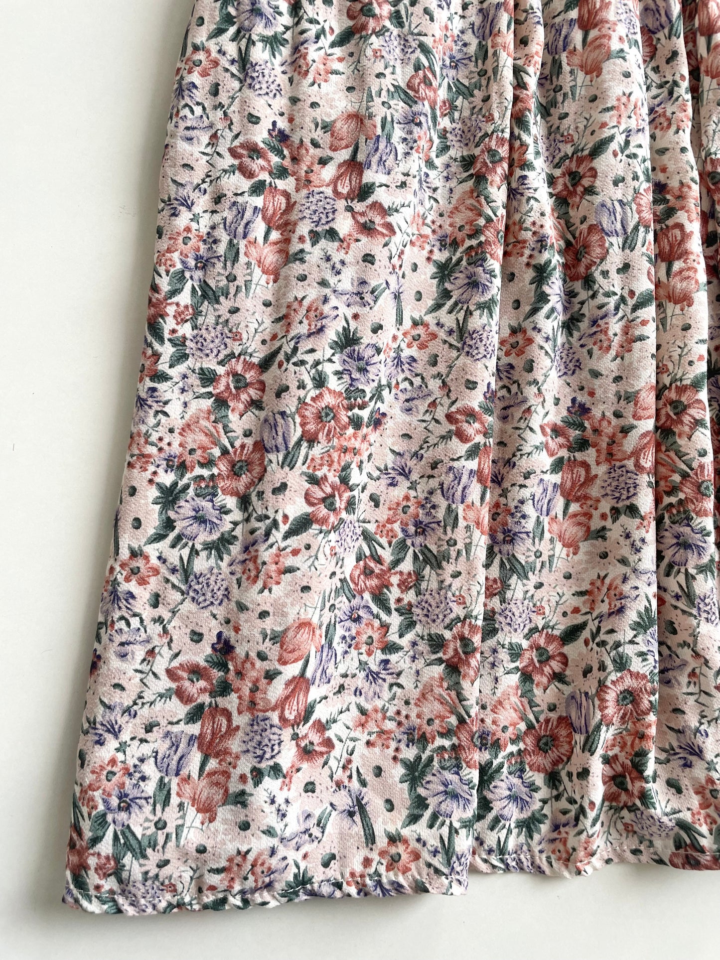 Pleated Vintage Skirt-Waist 24 to 30