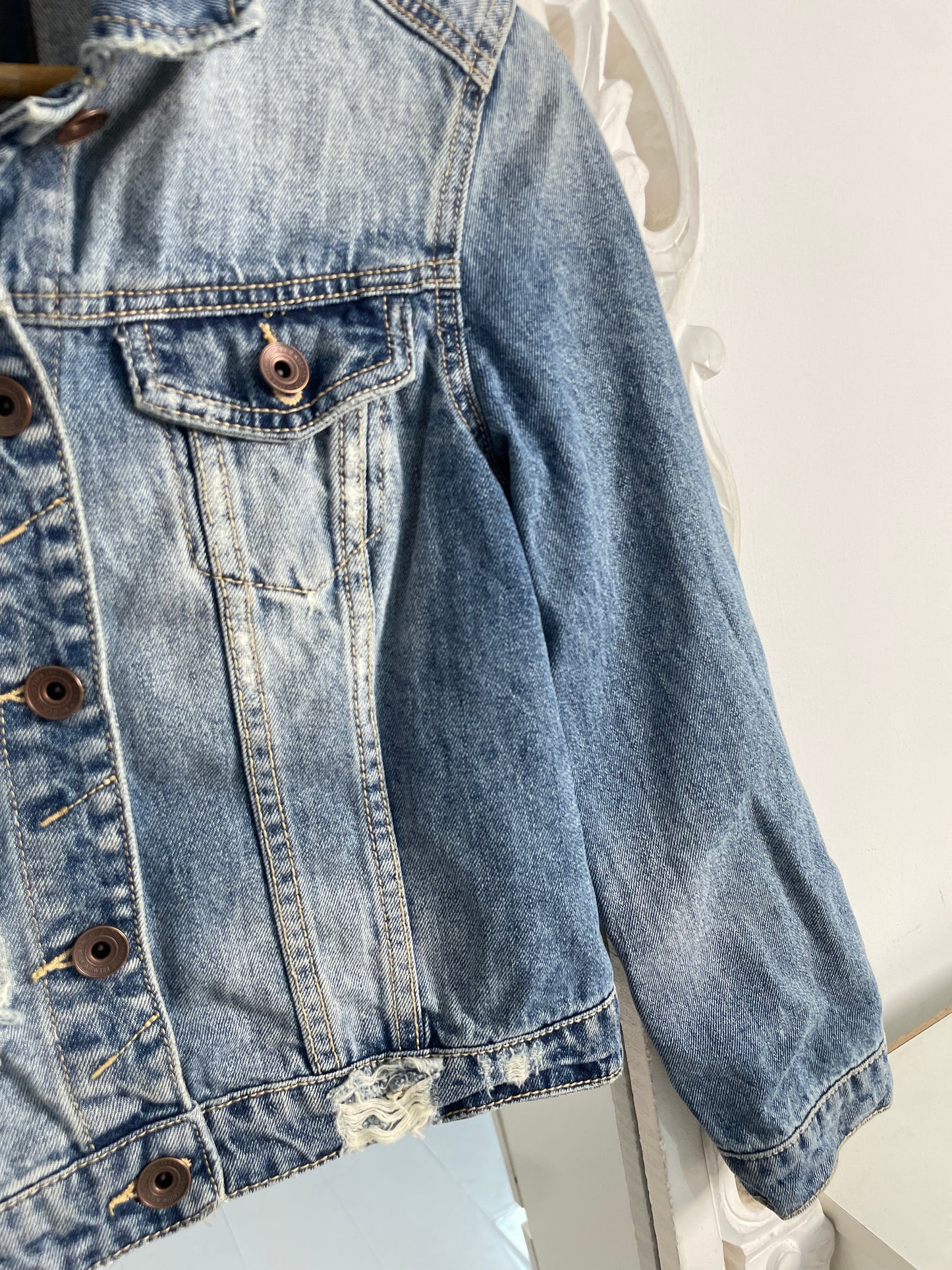 Zara Denim Jacket-Chest 32
