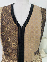 Load image into Gallery viewer, Biba Waistcoat-Bust 40