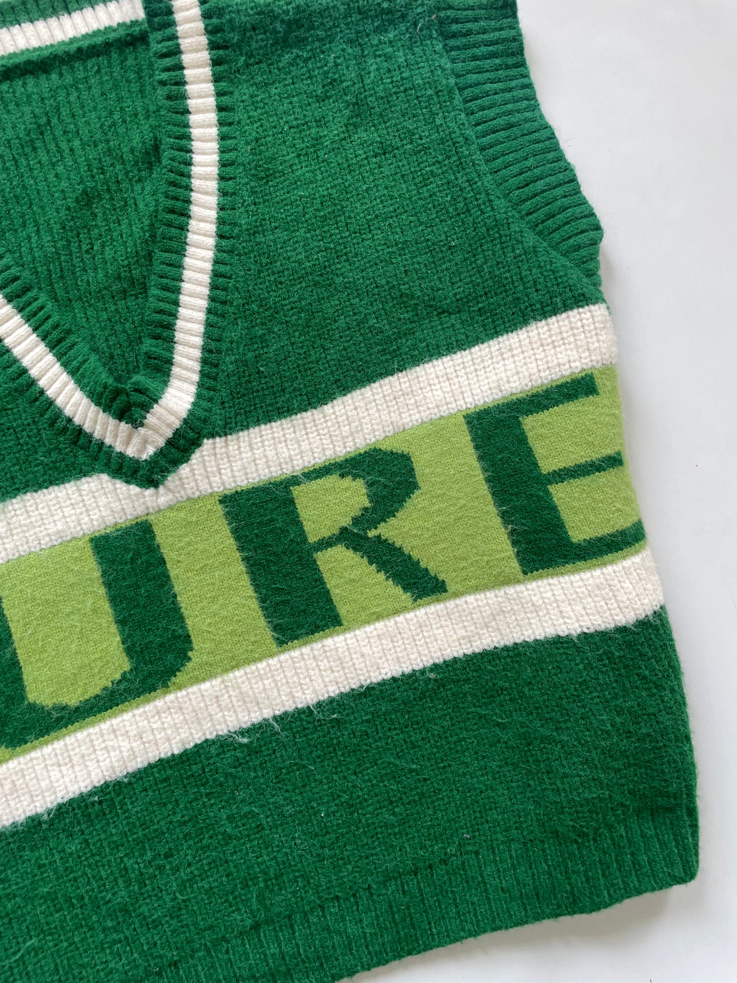 Sweater Vest-Bust 48
