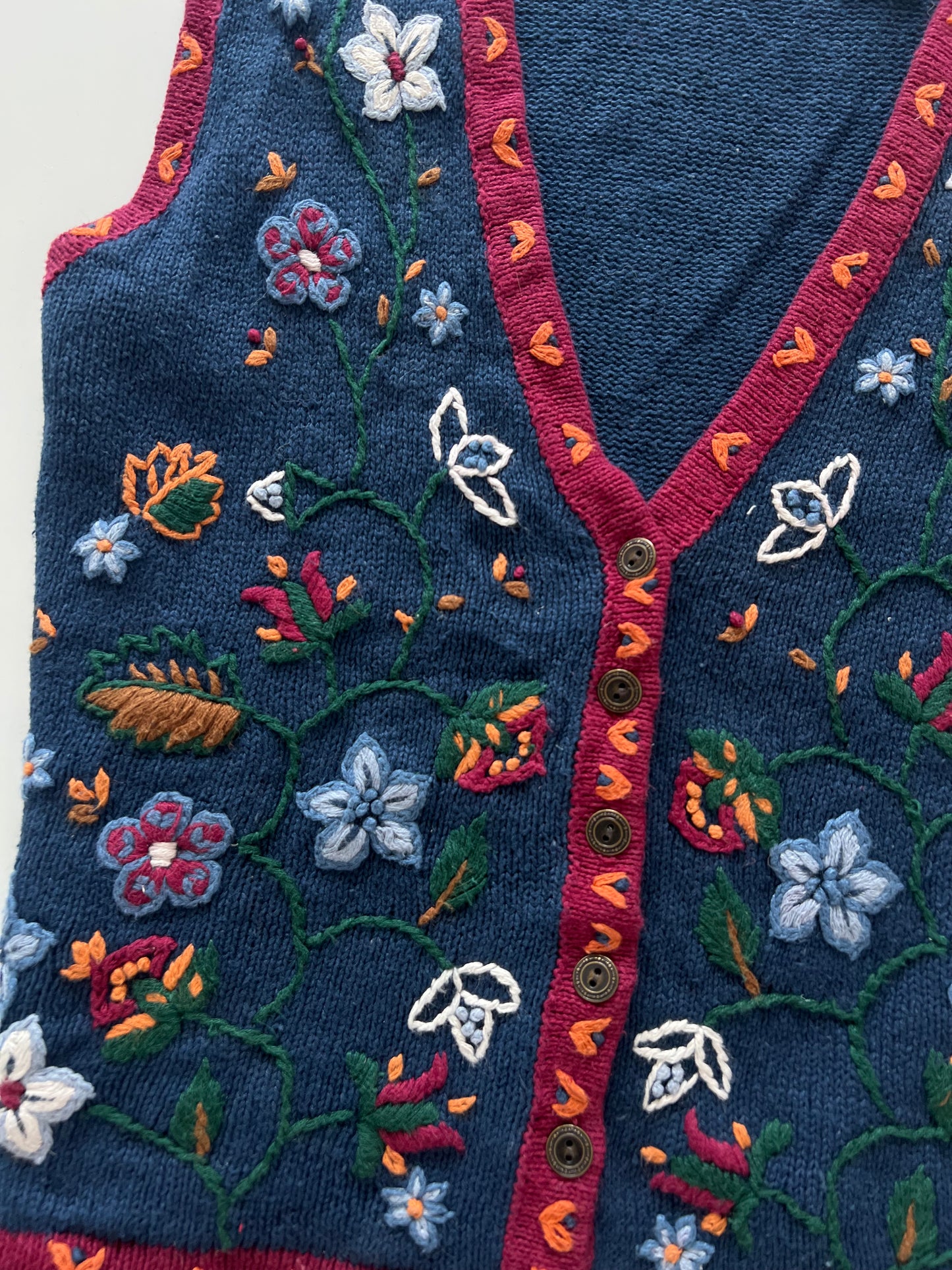 Erika Embroidered Sweater-Bust 42