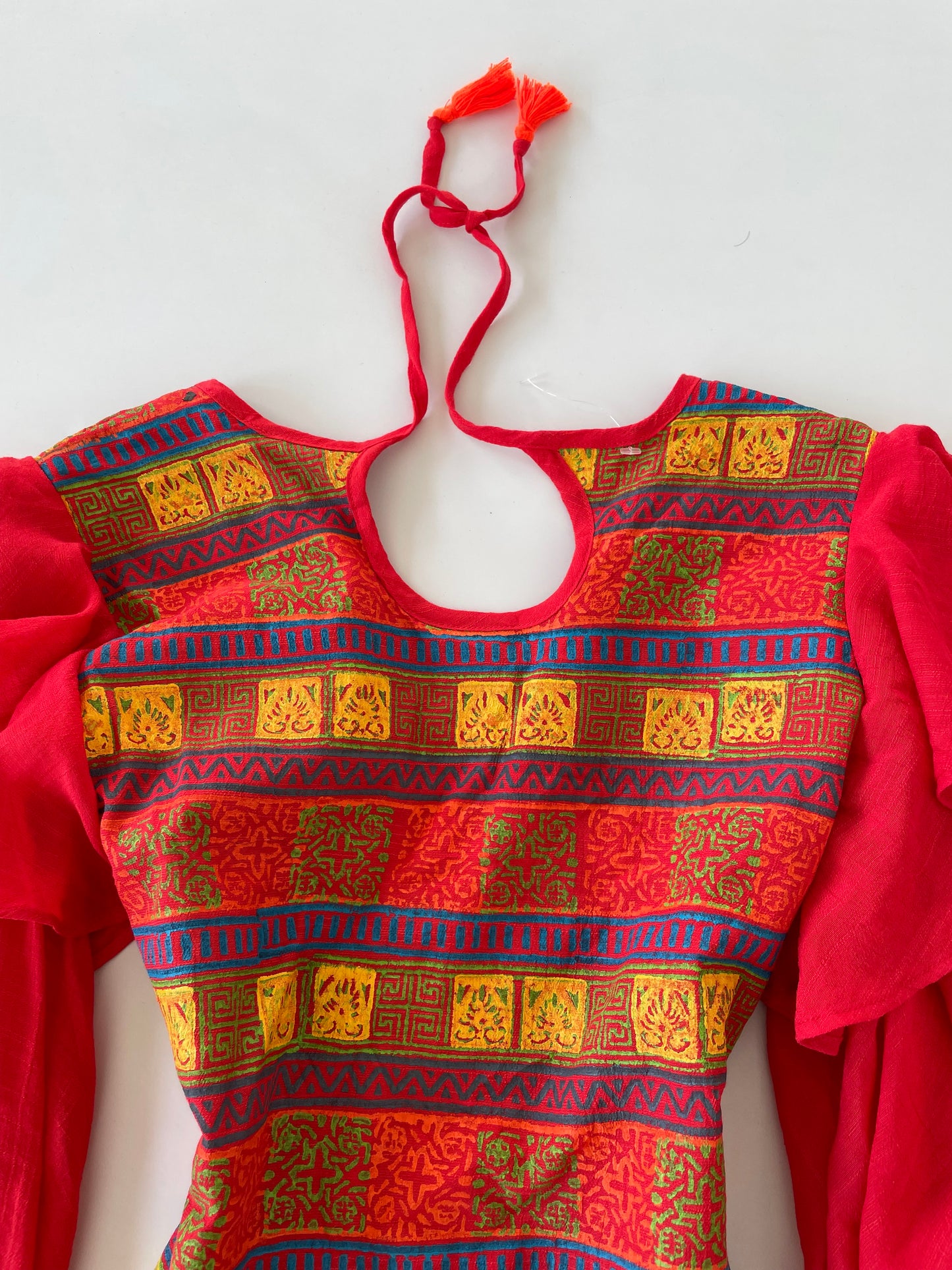Desi Top-Bust 34