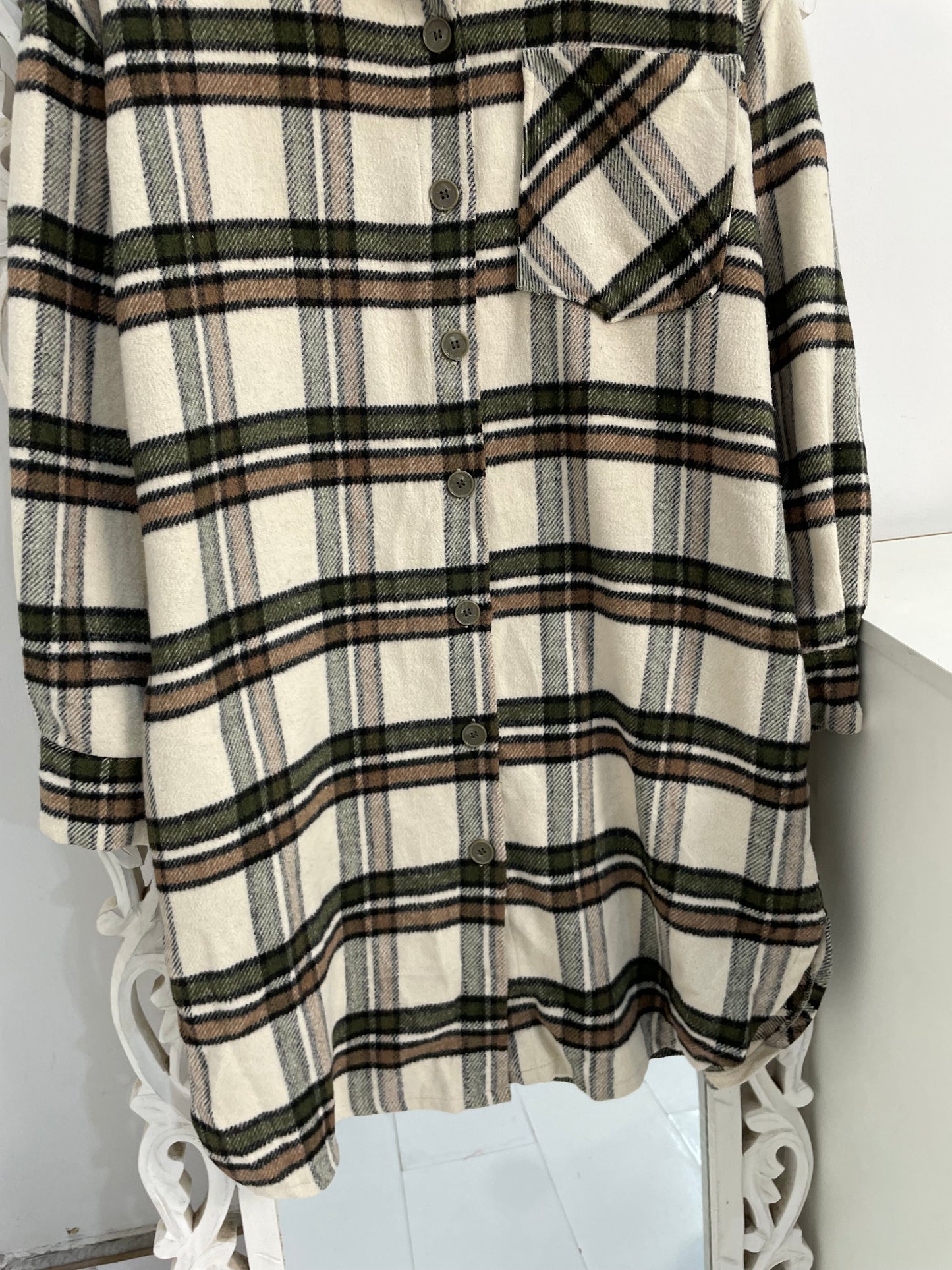 Primark Super Thick Shacket-Chest 46