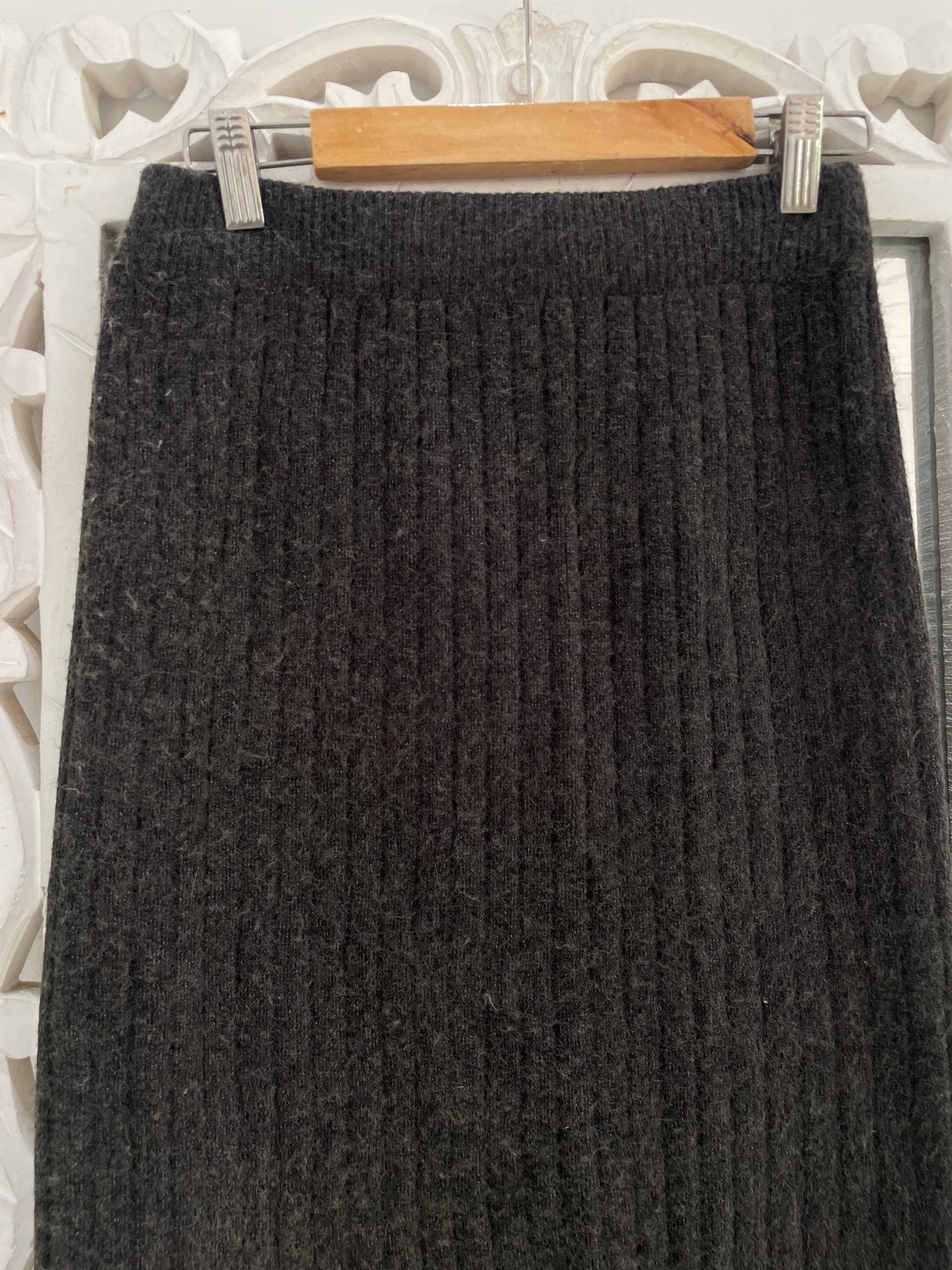 Warm Tweed Skirt-Waist 28 to 32