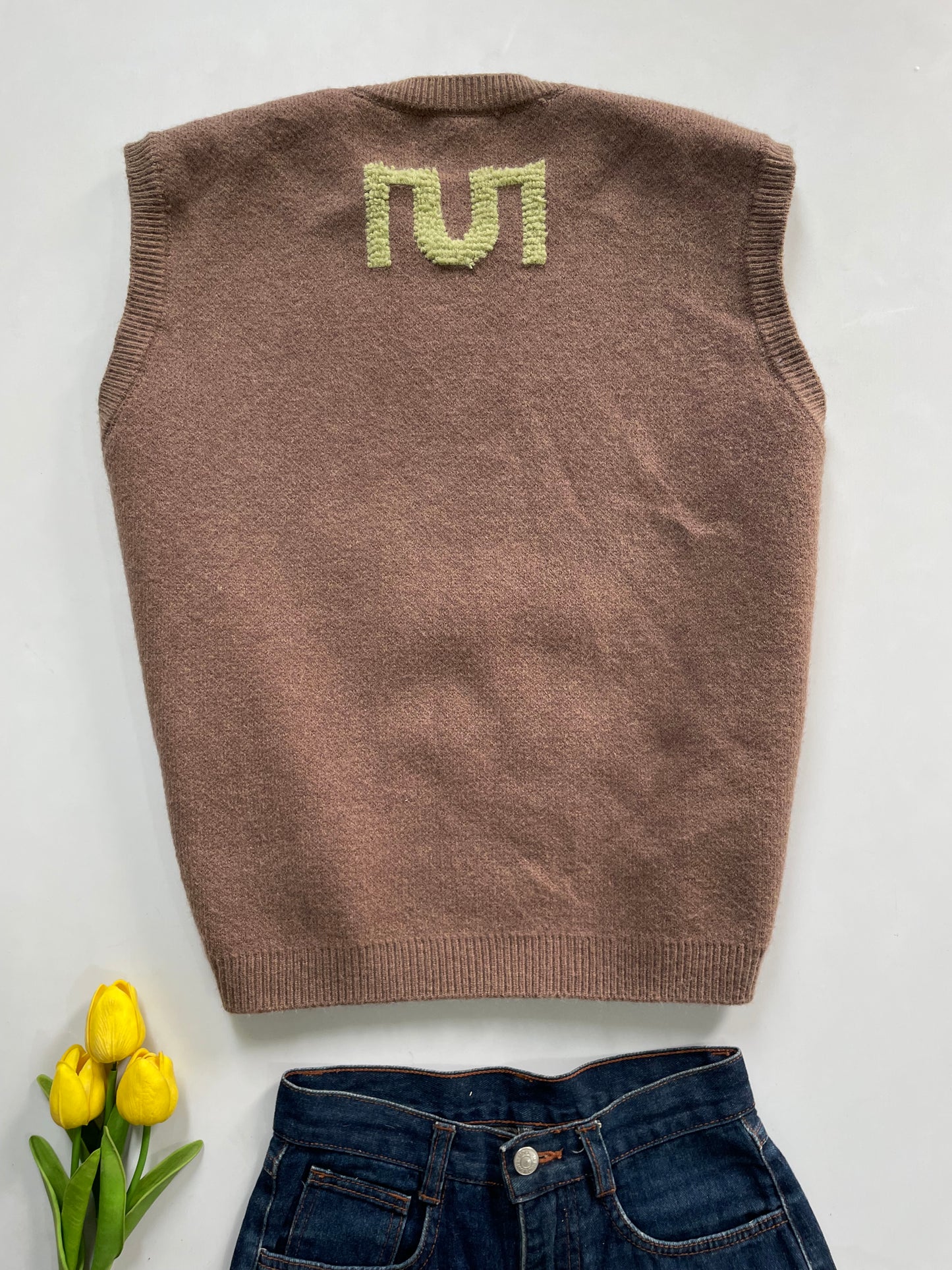 Sweater Vest-Bust 46