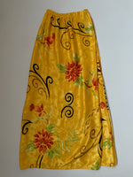 Load image into Gallery viewer, Vintage Long Skirt-Waist 24 to 28