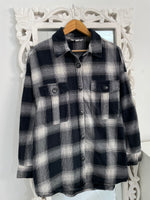 Load image into Gallery viewer, H&M Thick Shacket-Chest 50