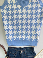 Load image into Gallery viewer, Chunky Sweater Vest-Bust 40