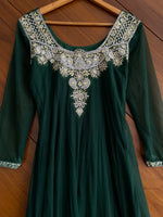Load image into Gallery viewer, Vintage Embroidered Kurta-Bust 36