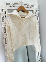 Load image into Gallery viewer, Chunky Sweater-Bust 38