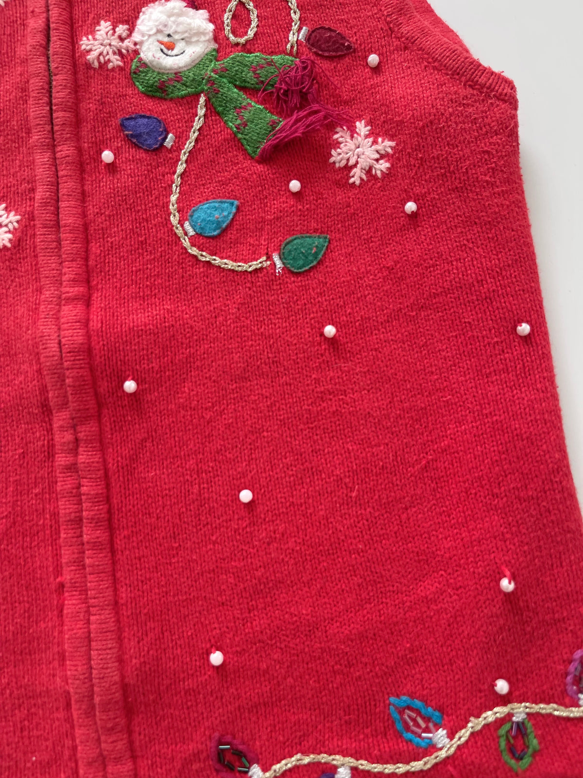 Planet&Company Embroidered Christmas Vest Sweater-Bust 44