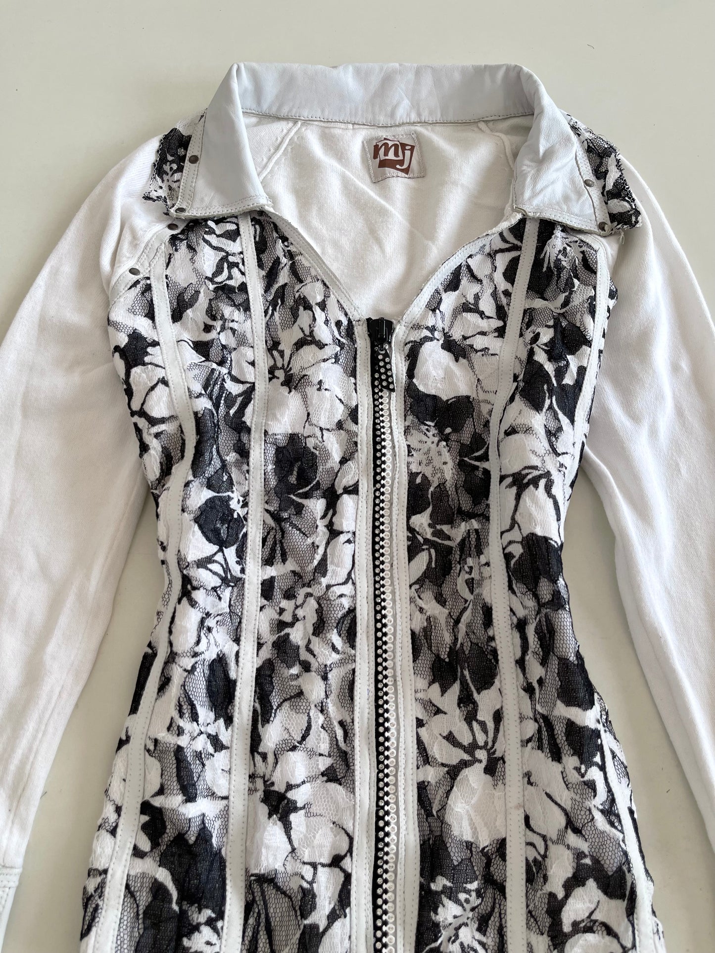 Mj Vintage Top-Bust 36