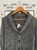 Load image into Gallery viewer, New Tagged Sweater-Bust 42