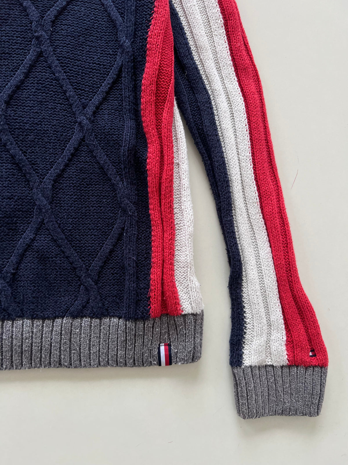 Tommy Hilfiger Vintage Sweater-Bust 36