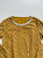 Load image into Gallery viewer, Bust 34