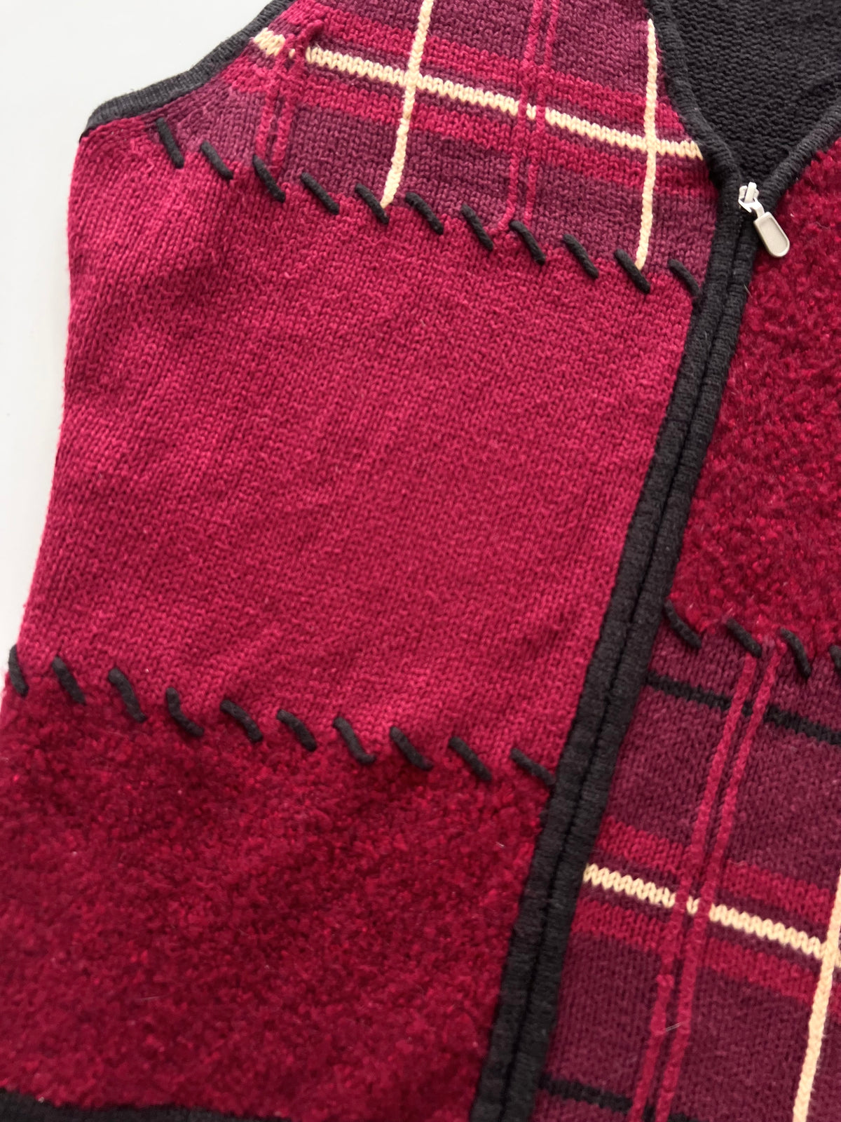 Emma&James Embroidered Vest Sweater-Bust 40