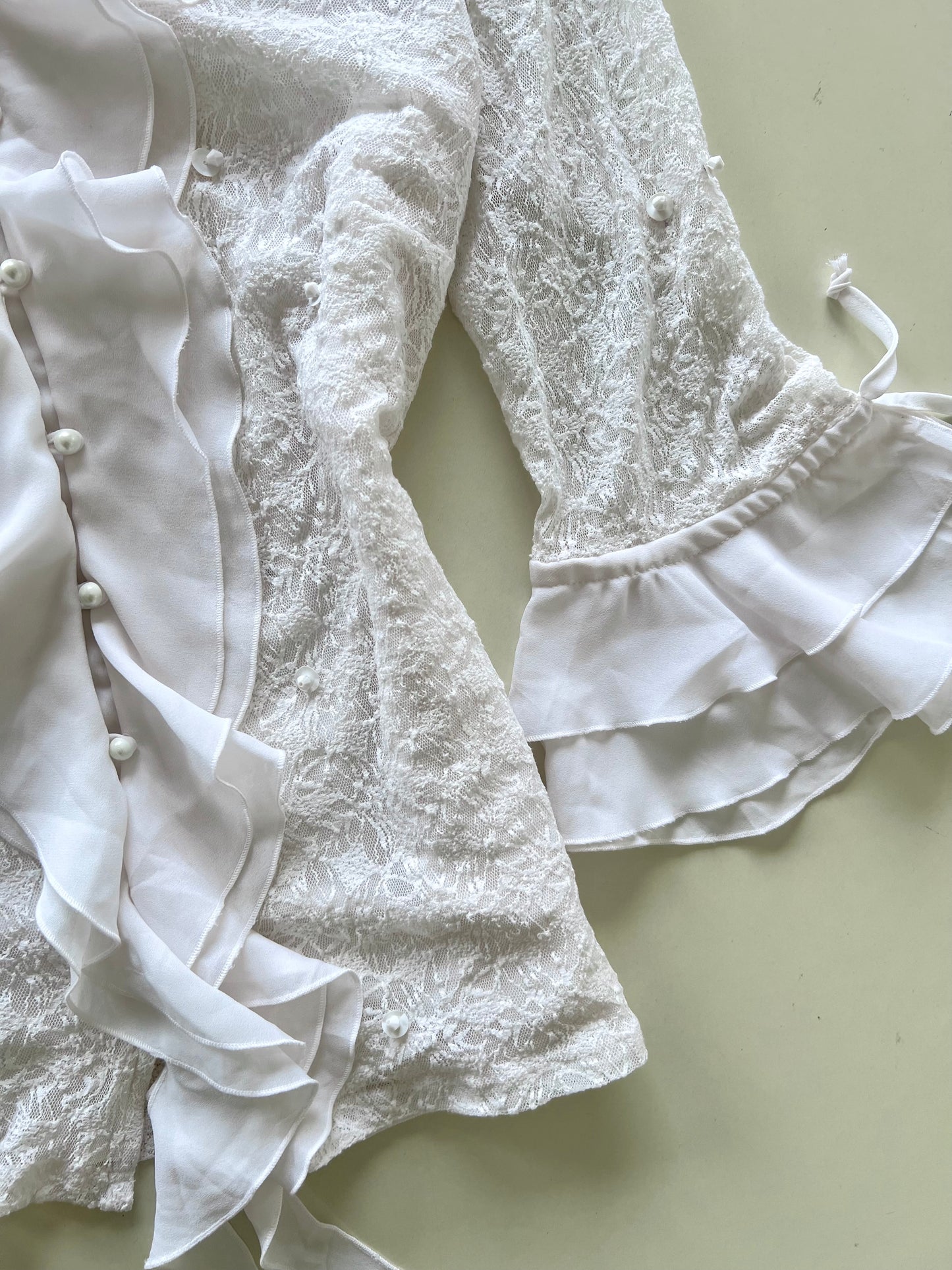 Stenau Ruffle & Lace Top-Bust 40 to 42