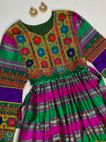 Load image into Gallery viewer, Embroidered Mirror Work Kurta-Bust 42