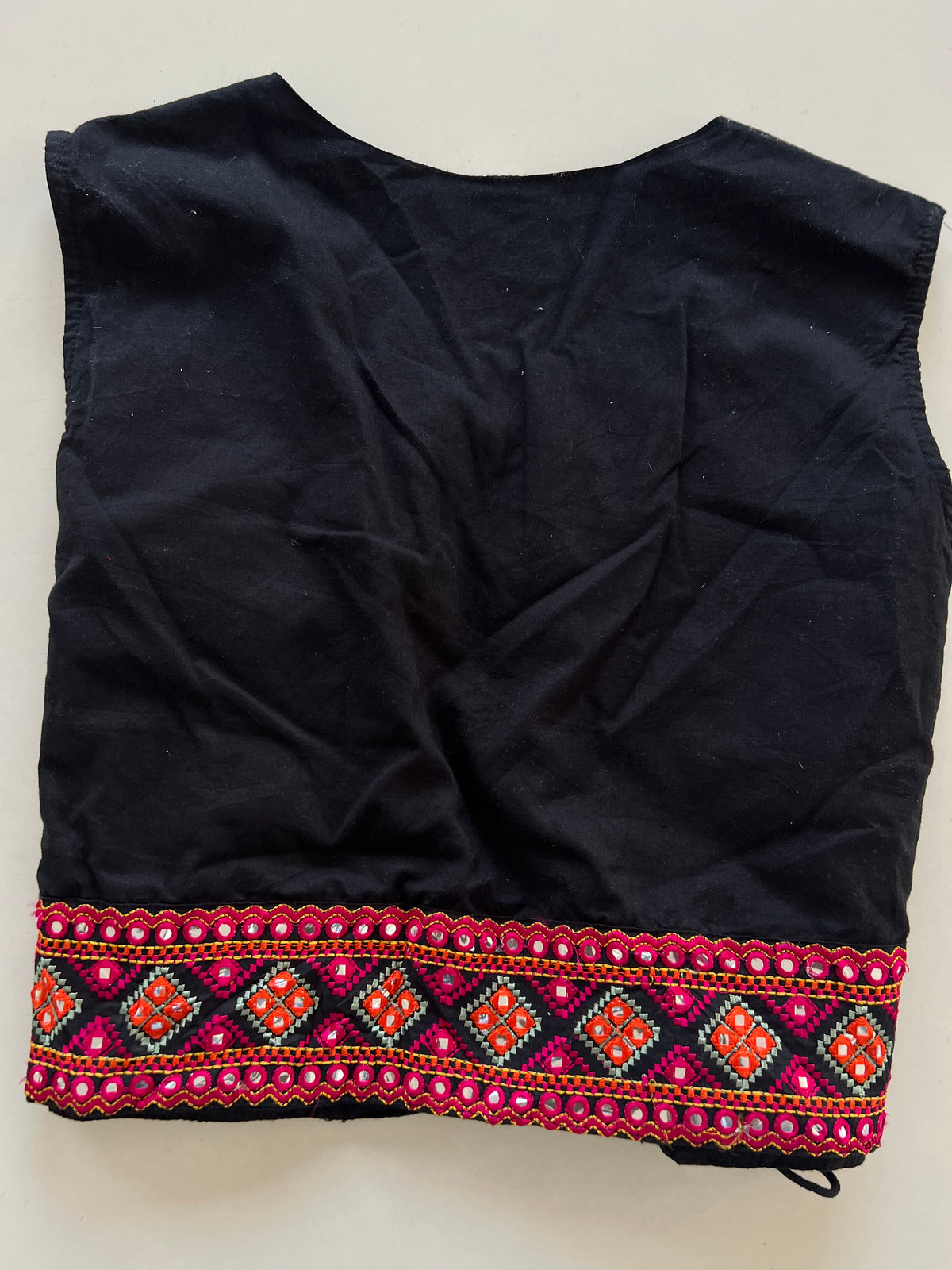Embroidered Vest-Bust 38