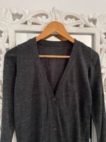 Load image into Gallery viewer, Shrug- Bust 34