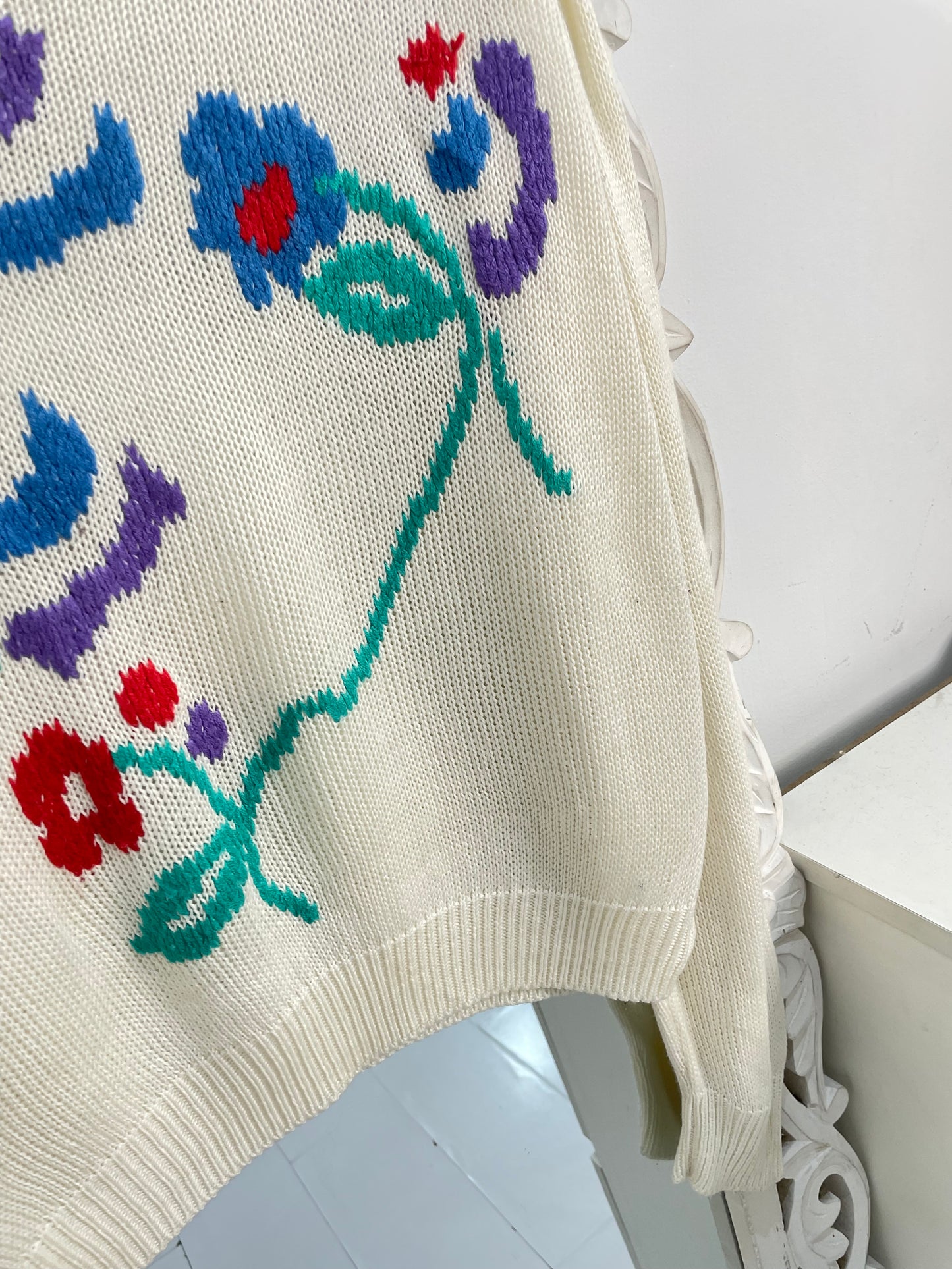 Embroidered Sweater-Bust 44