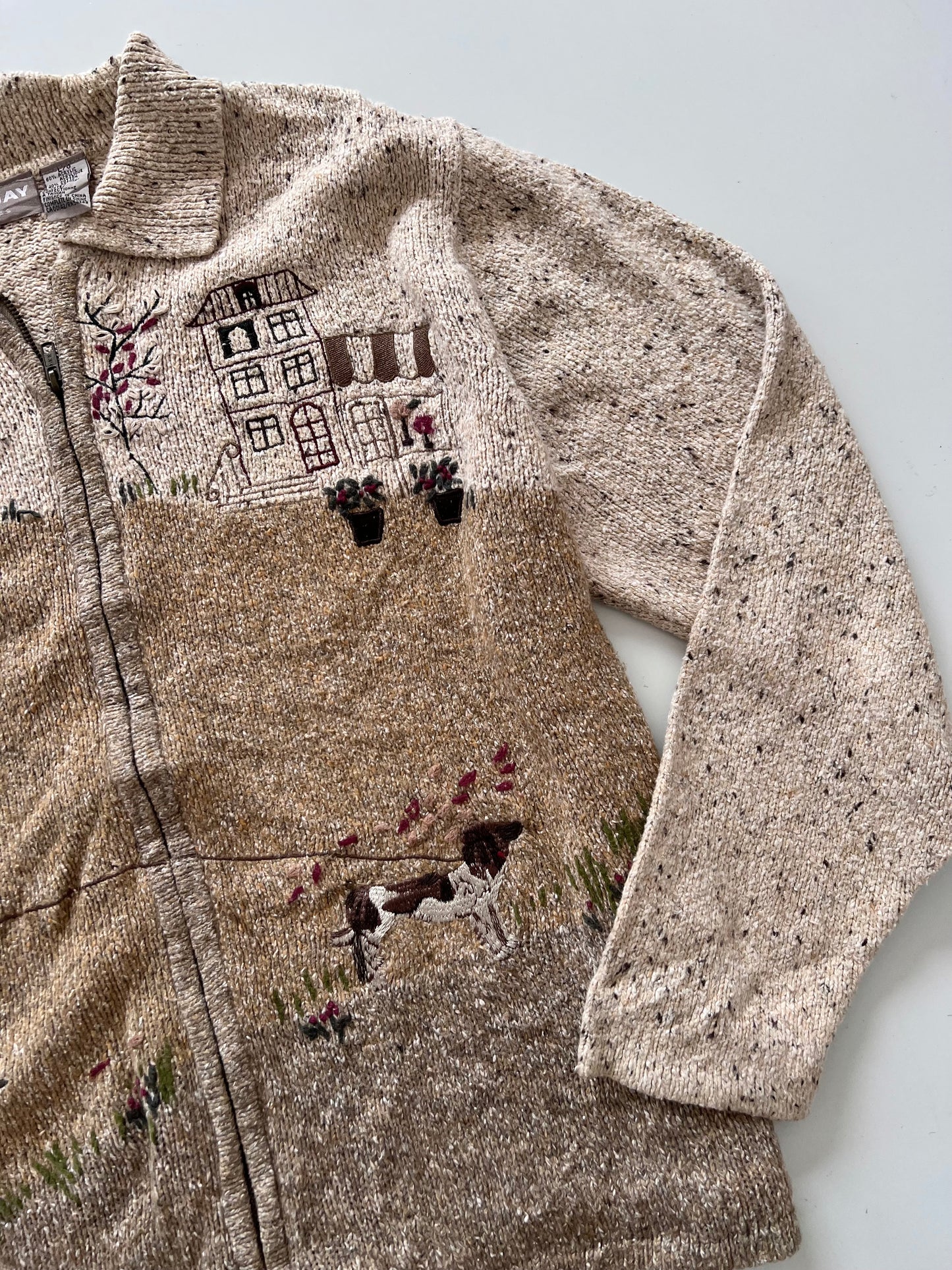 Tanjay Landscape Embroidered Zipper-Bust 50