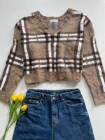 Load image into Gallery viewer, Studio White Chunky Baggy Sweater-Bust 42