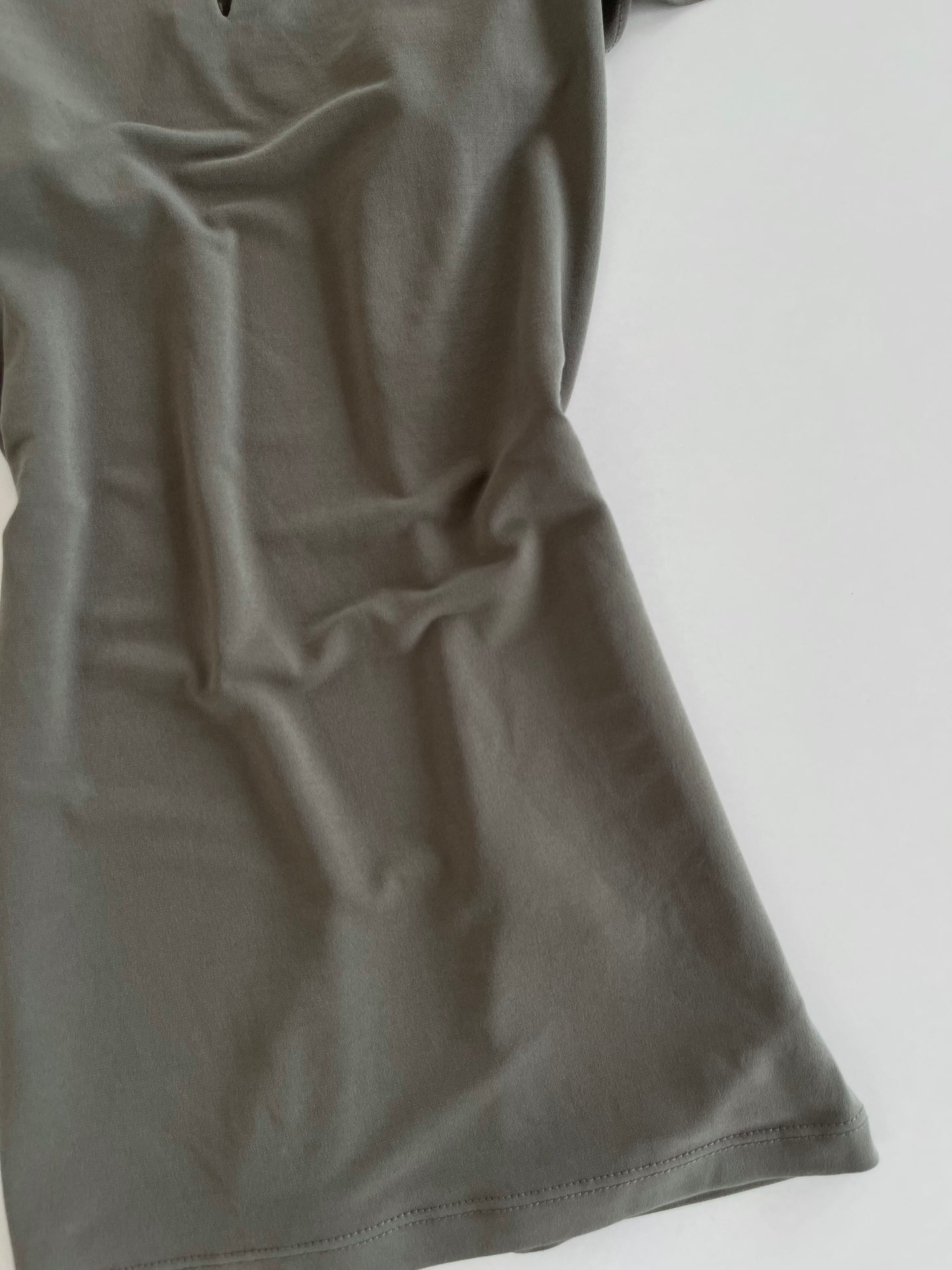 Calvin Klein Top-Bust 40 to 42