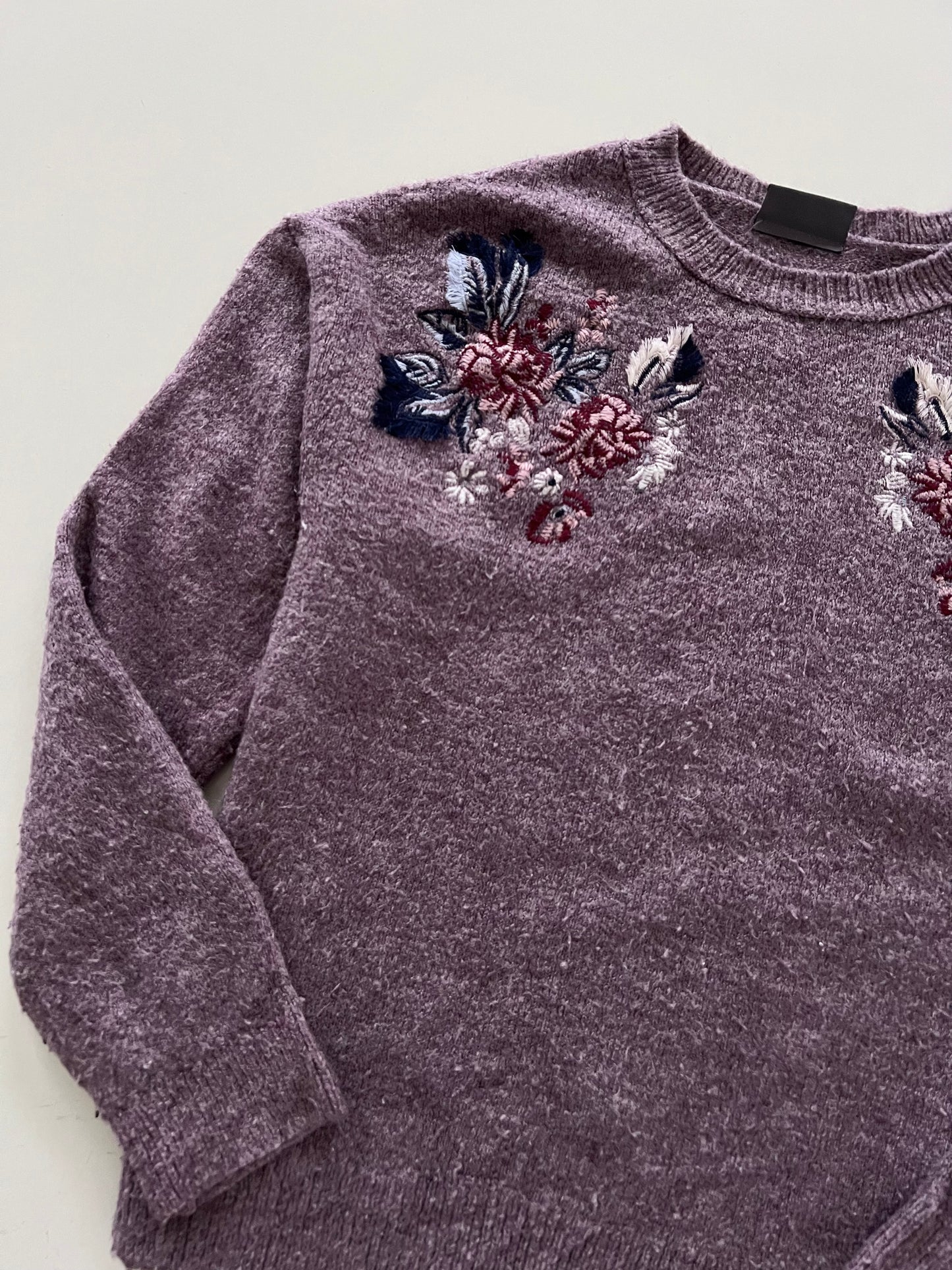 Yessica Embroidered Sweater-Bust 44