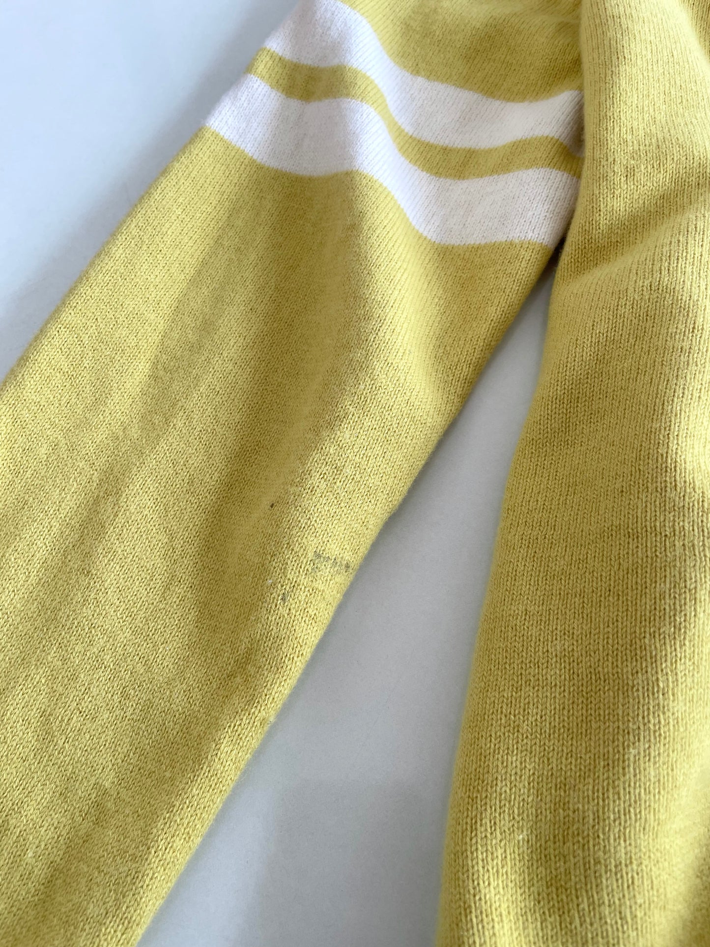 Lacoste Vintage Sweater-Bust 36 to 38