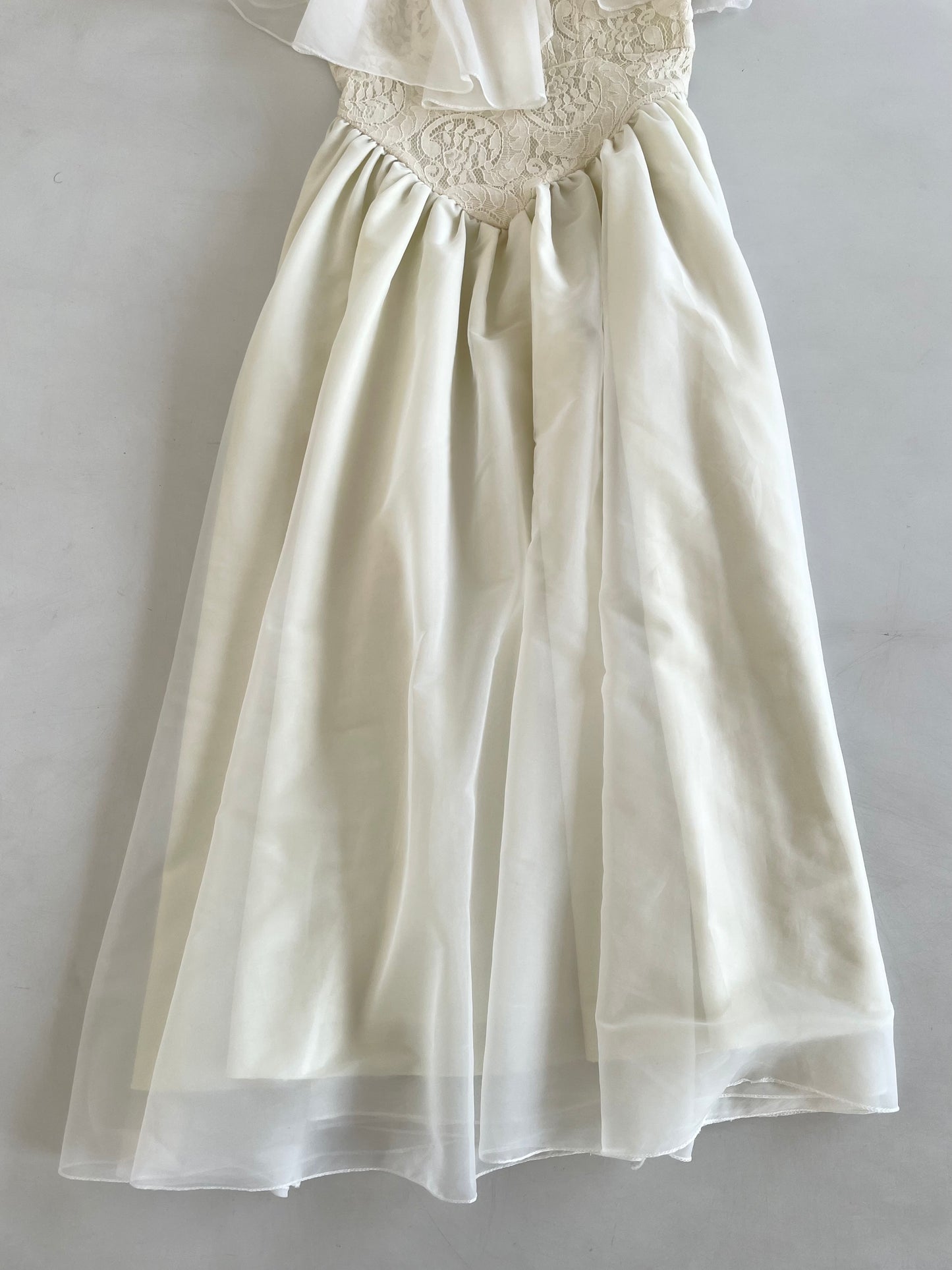 Swan White Vintage Dress-Bust 30