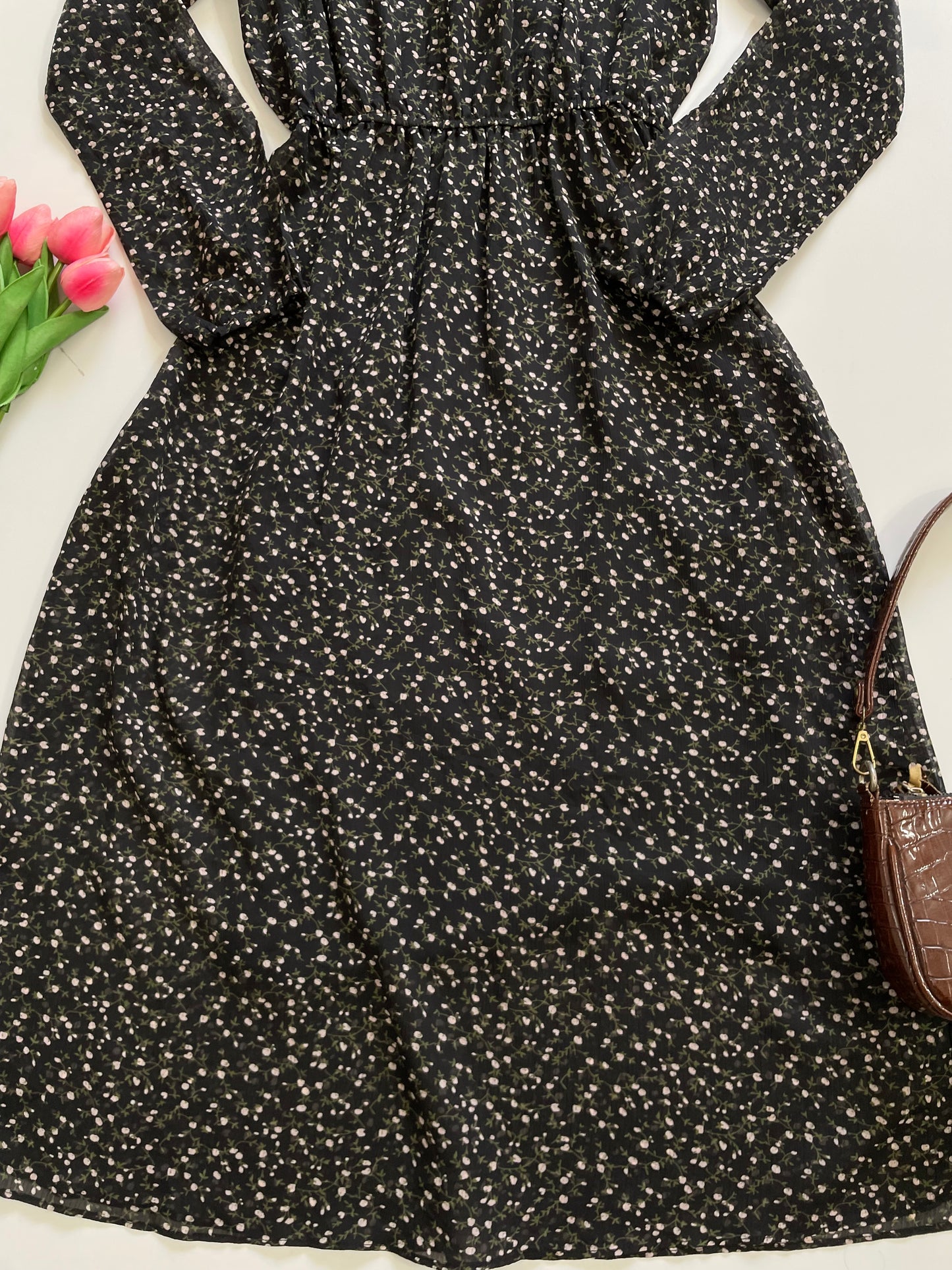 Datum Black Dress-Bust 36