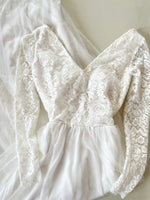 Load image into Gallery viewer, Lace White Dress-Bust 34