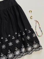 Load image into Gallery viewer, Notations Embroidered Skirt-Waist 34