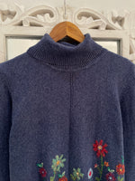 Load image into Gallery viewer, Alfred Dunner Embroidered Sweater-Bust 40