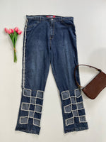 Load image into Gallery viewer, Cutout Denim Jeans-Waist 38