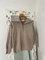 Load image into Gallery viewer, Zipper Sweater-Bust 38