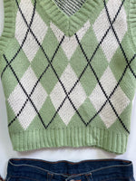 Load image into Gallery viewer, Chunky Sweater Vest-Bust 30