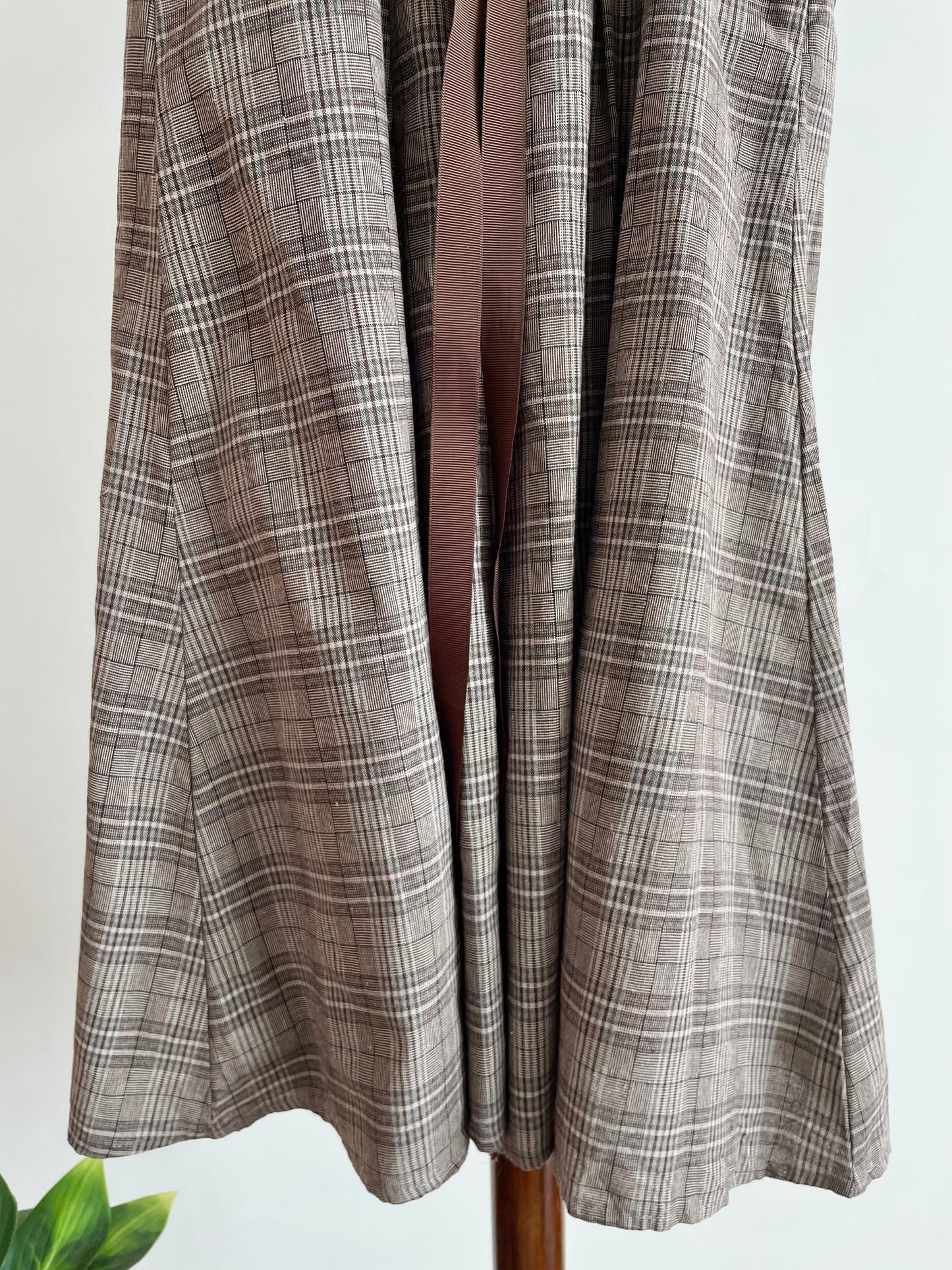 Removable Galace Skirt-Waist 26