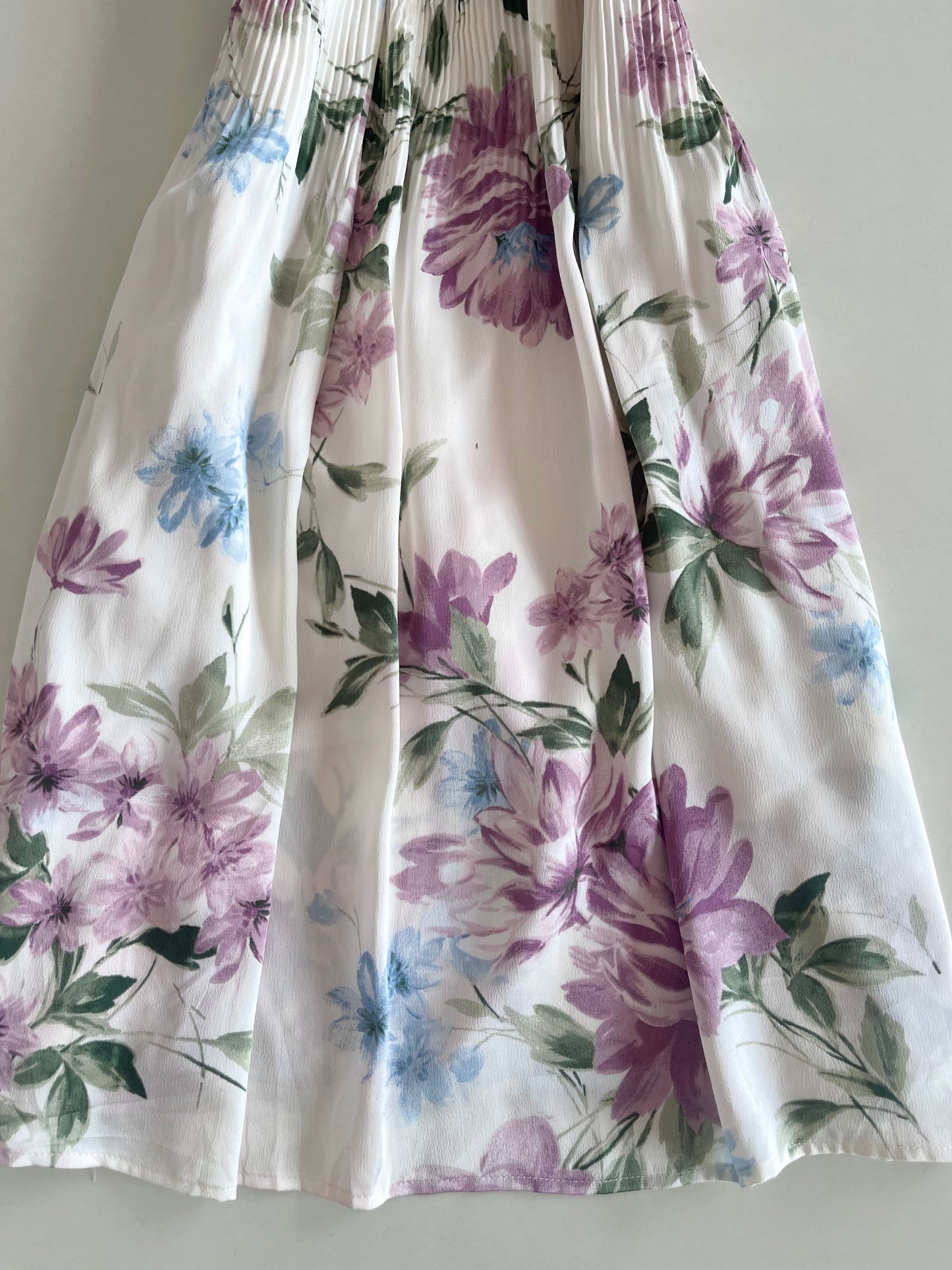 Love & Peace Dress-Bust 38